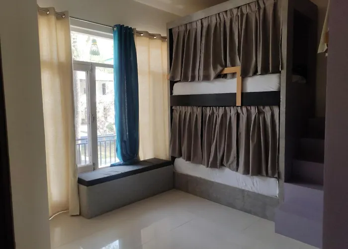 Destination Bir Hostel